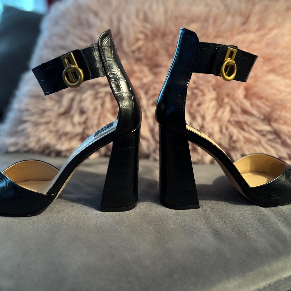 Zac Posen Nelson Croc Embossed Leather Ankle Strap Heels Size 7.5